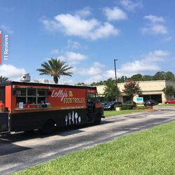Lolly's Food Trolley - Here at Greystone Park until 2PM (6.20.18)