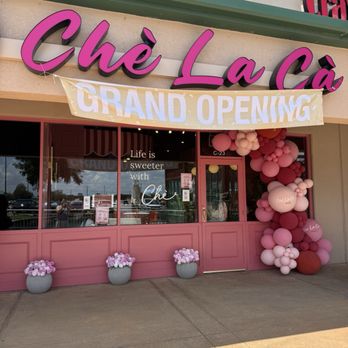 Che La Ca - Entrance - Desserts Near Me - Houston, Texas Che La Ca - Entrance - Desserts Near Me - Houston, Texas