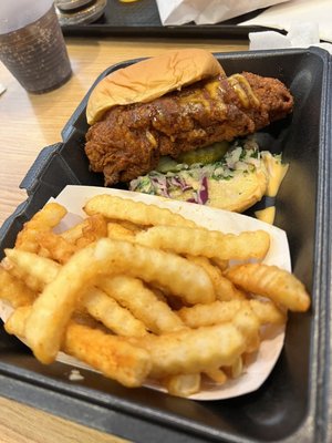 Dave's Hot Chicken by null