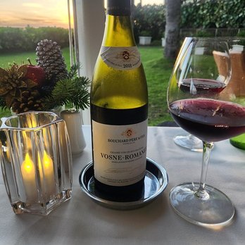 Orchids - 2018 Vosne-Romanee Burgundy - Breakfast & Brunch Near Me - Honolulu, Hawaii Orchids - 2018 Vosne-Romanee Burgundy - Breakfast & Brunch Near Me - Honolulu, Hawaii