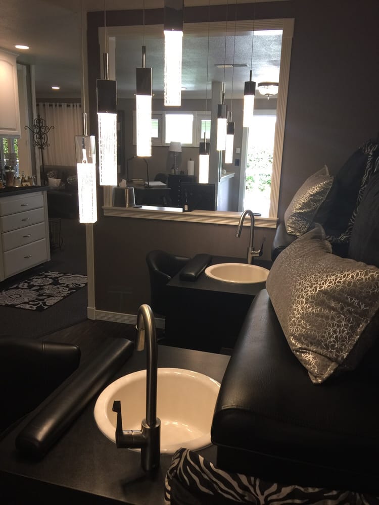 CAPELLI’S Updated October 2024 405 South St, Redding, California