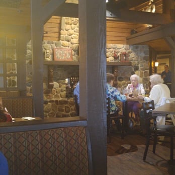 Alibi - Dining room - Pizza Near Me - Troy, Michigan Alibi - Dining room - Pizza Near Me - Troy, Michigan