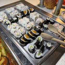 Uncle Willy's - Sushi selection~ (November 2024)