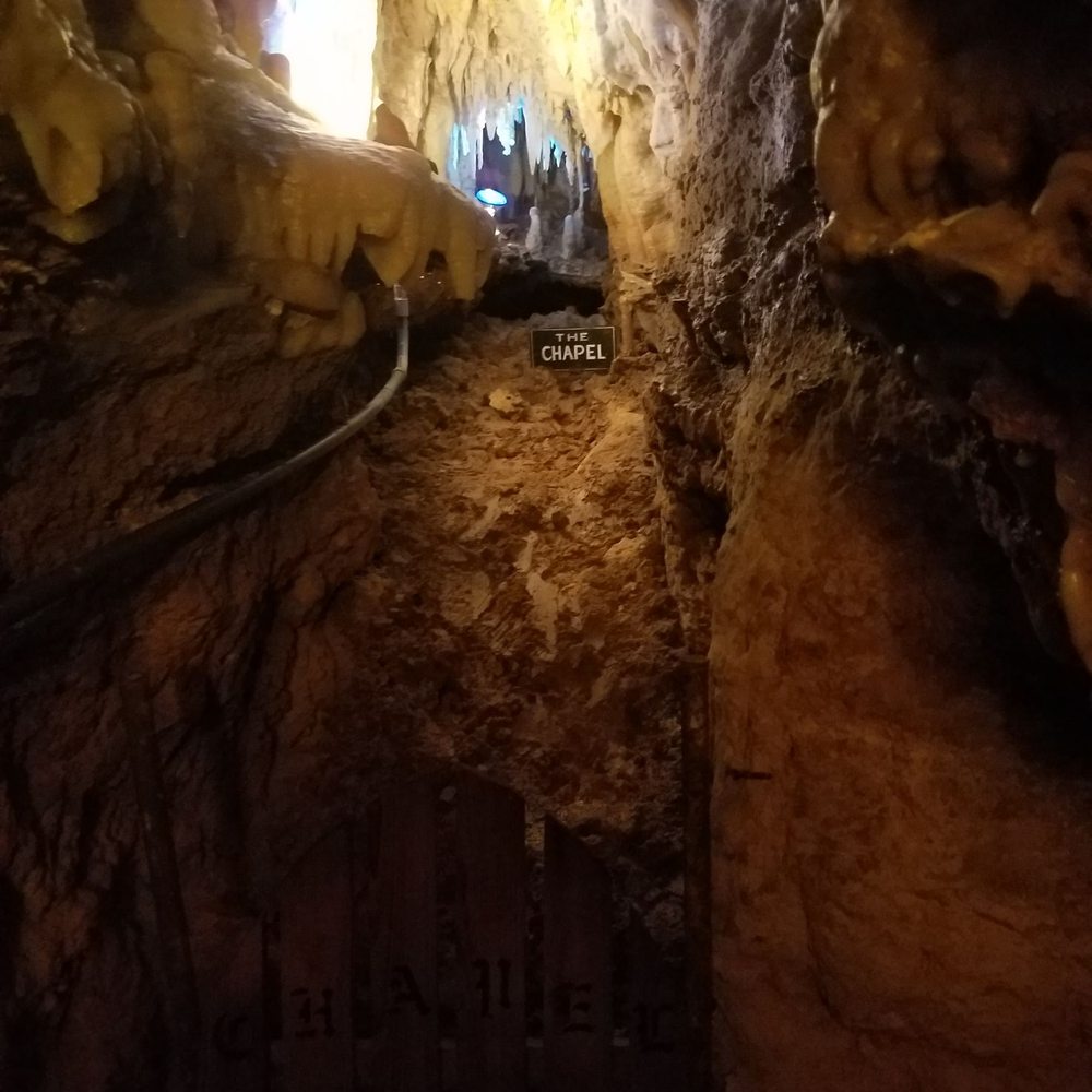 Crystal Lake Cave - Tours Near Me - Dubuque, Iowa Crystal Lake Cave - Tours Near Me - Dubuque, Iowa