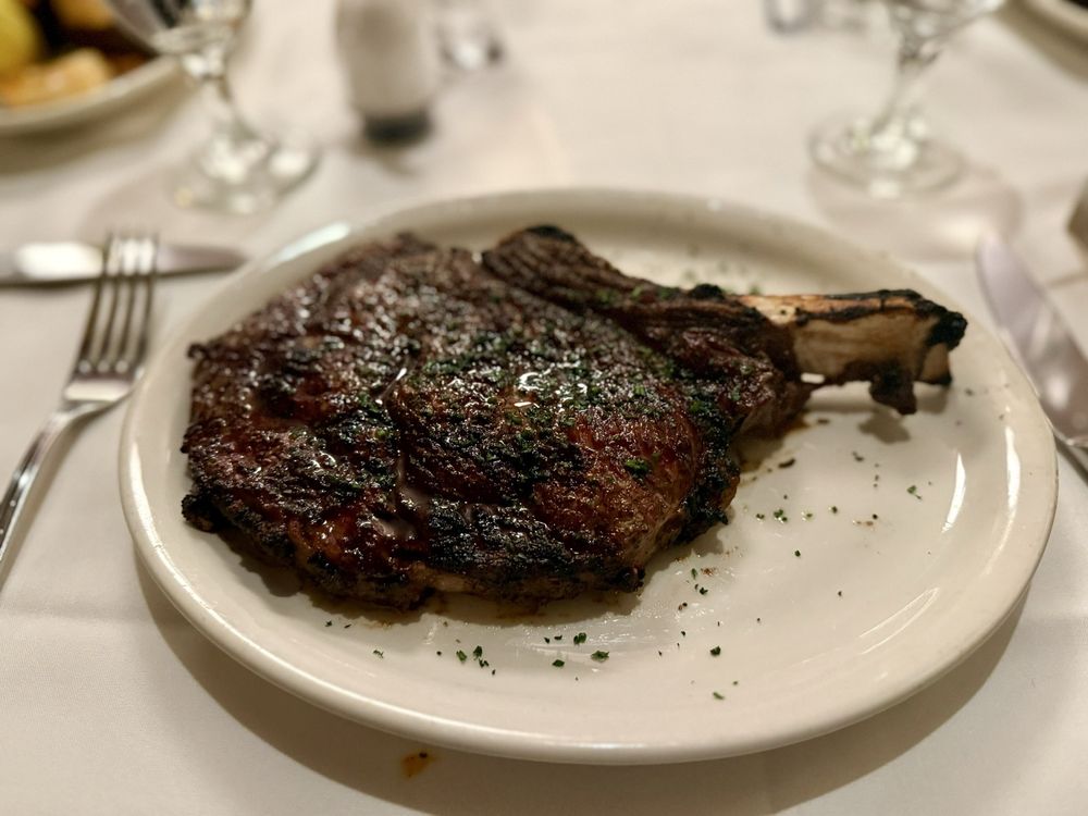 Social spots from Rey's Restaurant