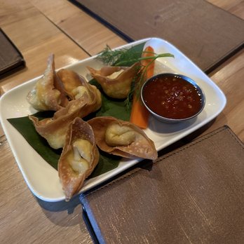 Enthaice Thai Kitchen - 6 Crab Rangoon - Thai Near Me - Astoria, New York