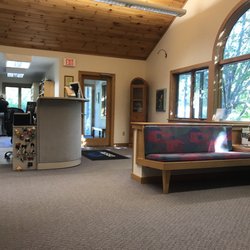 Camden Hills Eye Care - Lobby