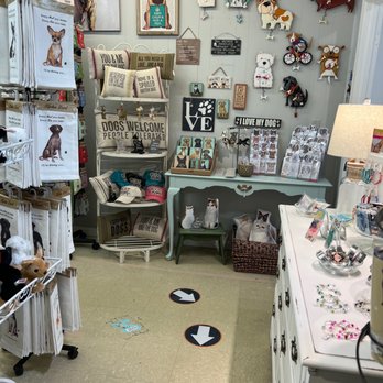 Uptown Market - Antiques Near Me - Wilmington, North Carolina Uptown Market - Antiques Near Me - Wilmington, North Carolina