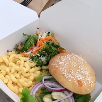 Recess - Simon Say Burger-Portobello Mushroom Burger - Food Trucks Near Me - Tillamook, Oregon Recess - Simon Say Burger-Portobello Mushroom Burger - Food Trucks Near Me - Tillamook, Oregon