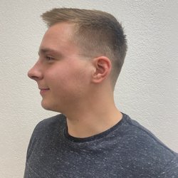 Paige - Men's classic hair cut