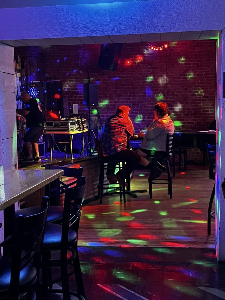 Red Light Bar Image