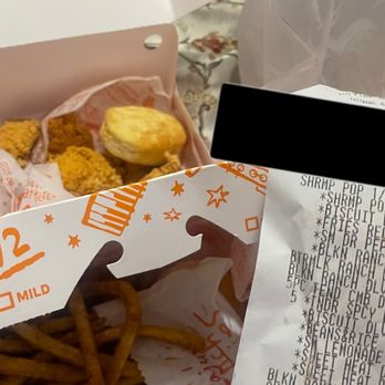 Popeyes Louisiana Kitchen - Reciept and food with missing food. Yall see the beans and rice? NO you do not. - Chicken Wings Near Me - Tolleson, Arizona Popeyes Louisiana Kitchen - Reciept and food with missing food. Yall see the beans and rice? NO you do not. - Chicken Wings Near Me - Tolleson, Arizona
