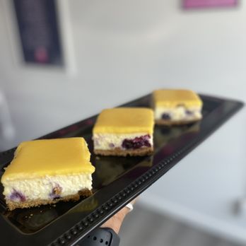 The Sweet Potato - Blueberry lemon cheesecake bars - Desserts Near Me - Indianapolis, Indiana The Sweet Potato - Blueberry lemon cheesecake bars - Desserts Near Me - Indianapolis, Indiana