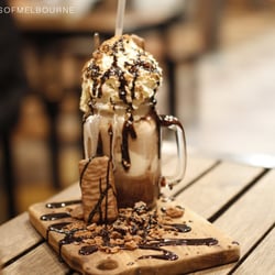 Tim Tam Milkshake