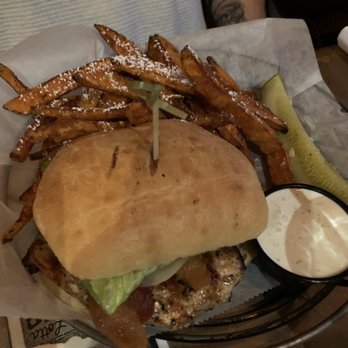 Grind At Kona Tiki Bar - New American Near Me - Ormond Beach, Florida
