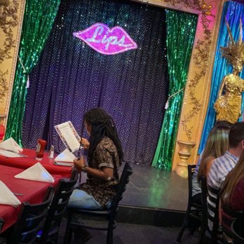 Lips - The stage - Bars Near Me - San Diego, California