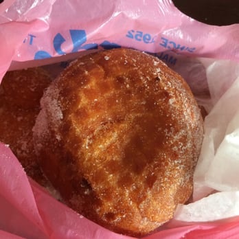 Leonard's Bakery - Original - Bakeries Near Me - Honolulu, Hawaii Leonard's Bakery - Original - Bakeries Near Me - Honolulu, Hawaii