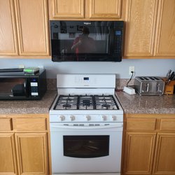 Zen Appliance - Brand new overhead microwave.