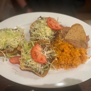 Maria's Mexican Restaurant - Carne asada Tostadas - Mexican Near Me - Chicago, Illinois