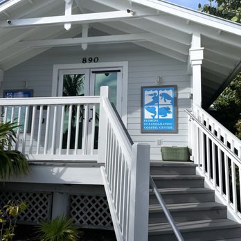 Florida Oceanographic Coastal Center - Entrance to the museum - Aquariums Near Me - Stuart, Florida Florida Oceanographic Coastal Center - Entrance to the museum - Aquariums Near Me - Stuart, Florida