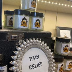 Kit's Apothecary