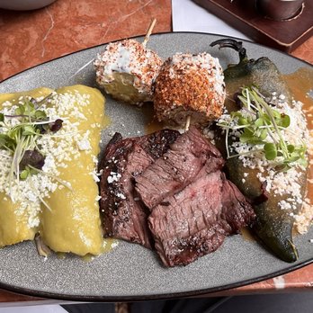 Alejandro's - Tampiquena plate - Mexican Near Me - Monterey, California