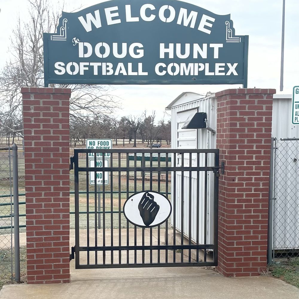 Doug Hunt Softball Complex - Entrance sign - Baseball Fields Near Me - Midwest City, Oklahoma
