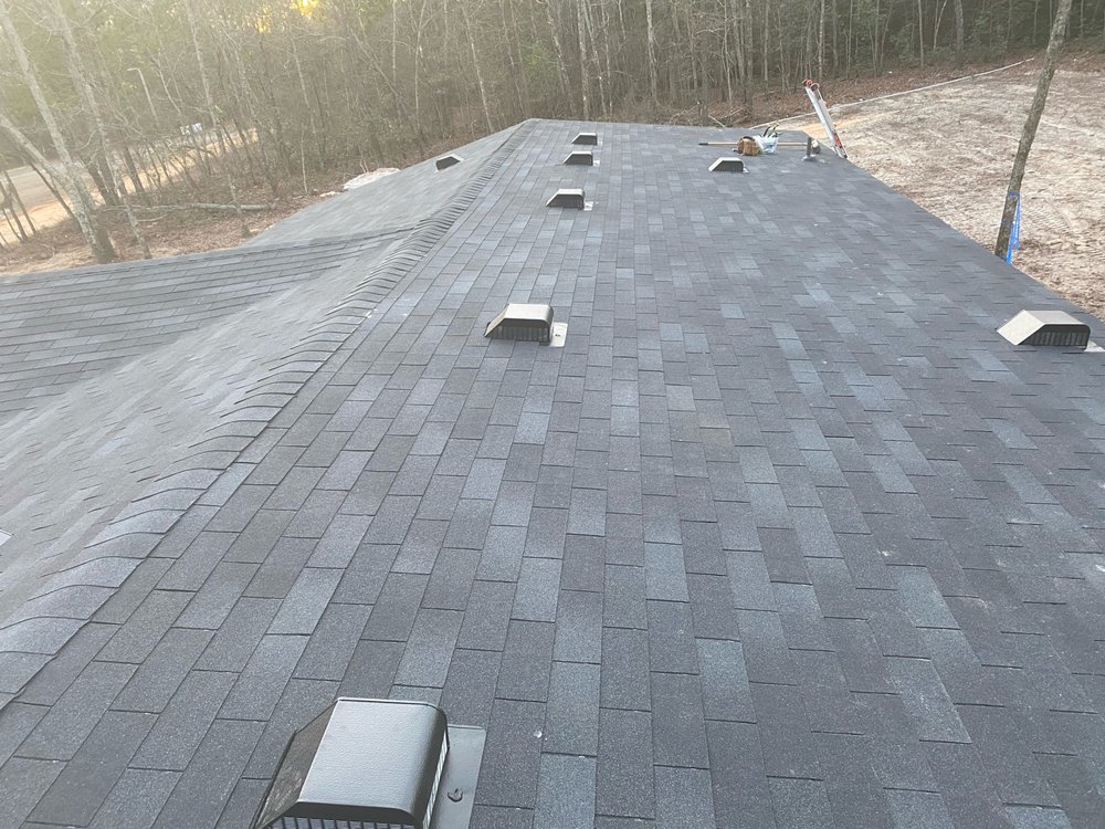 Slide of Noah Ready’s Roofing and Repair