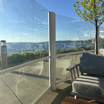El Encanto - Bars Near Me - Kirkland, Washington