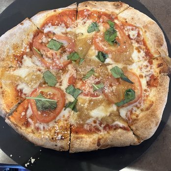 Andiamo Gate A-30 - Margareta with caramelized onions. - Italian Near Me - Romulus, Michigan