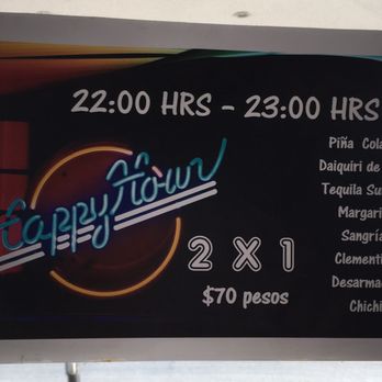 Comfort Inn - Funny - happy hour is pretty late! - Hotels Near Me - Alfredo V. Bonfil, ROO