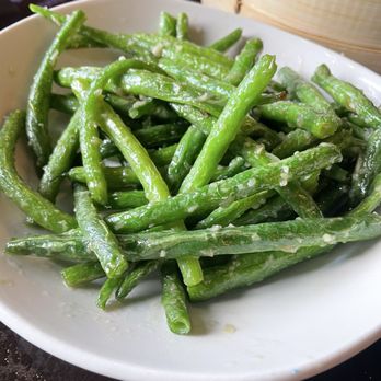 Din Tai Fung - String Beans with Garlic - Taiwanese Near Me - Seattle, Washington Din Tai Fung - String Beans with Garlic - Taiwanese Near Me - Seattle, Washington