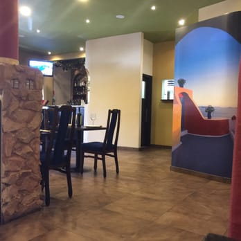 Dimitris - Colorful interiors - Greek Near Me - Tijuana, BCN