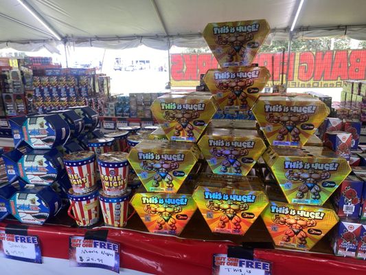 Big Bang Fireworks Tent, 5979 SW 20th Dr, Bushnell, FL 33513, US