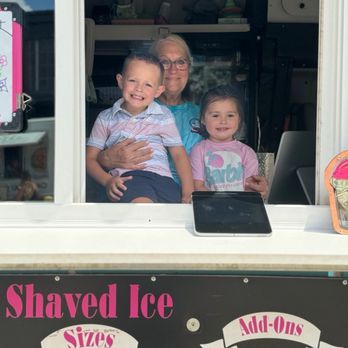 C&K’s Snowy Delights - family owned!! - Food Trucks Near Me C&K’s Snowy Delights - family owned!! - Food Trucks Near Me