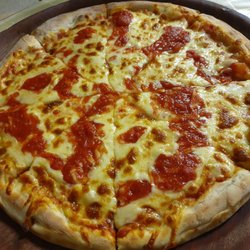 Amalfi Italian Pizzeria Restaurant - Margherita pizza