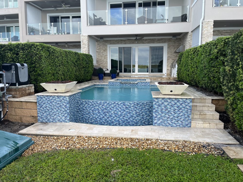 Slide of R N R Pressure Cleaning and Roof Washing