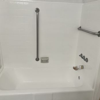 Metro Refinishing - After photo - Refinishing Services Near Me