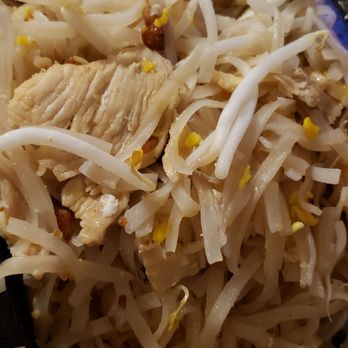 Pho Zaaap - Chicken pad thai - Thai Near Me - East Haven, Connecticut Pho Zaaap - Chicken pad thai - Thai Near Me - East Haven, Connecticut