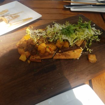 Union Hall - Pork and peach flatbread - Gastropubs Near Me - Hoboken, New Jersey Union Hall - Pork and peach flatbread - Gastropubs Near Me - Hoboken, New Jersey