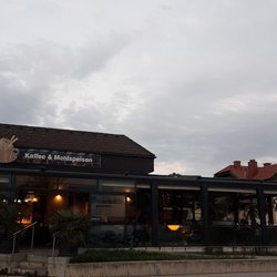 Fratelli Restaurant - Lokal von außen