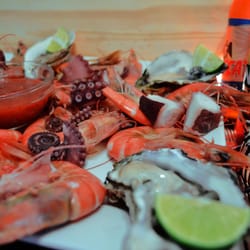 La Vikinga - Mariscos frescos todo el año