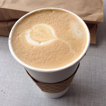 Peekskill Coffee - Large 20 oz White Chocolate Soy Latte - Coffee & Tea Near Me - Peekskill, New York