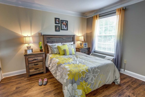 Historic Roswell Place by null