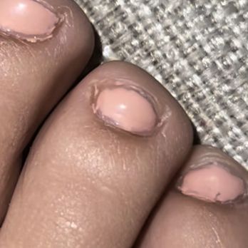 D - Luxe Nails Studio - Yesterday's pedicure. Horrible. - Nail Salons Near Me - Moreno Valley, California