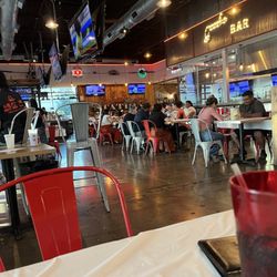 The Crab Station - Fort Worth - Inside seating