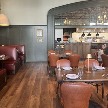 Colletta - Interior views - Italian Near Me - Cary, North Carolina Colletta - Interior views - Italian Near Me - Cary, North Carolina