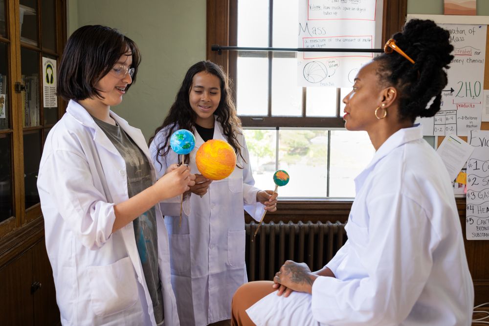 Aurora School - childcare center in Oakland, CA