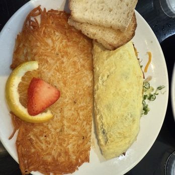 Sweet E's Cafe - Veggie Omelet - Cafes Near Me - Honolulu, Hawaii Sweet E's Cafe - Veggie Omelet - Cafes Near Me - Honolulu, Hawaii