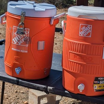 El Cajon Mountain Hiking Trail - Thank you Rangers for these water refill coolers. Also make sure you prepare your own - Hiking Near Me - El Cajon, California El Cajon Mountain Hiking Trail - Thank you Rangers for these water refill coolers. Also make sure you prepare your own - Hiking Near Me - El Cajon, California